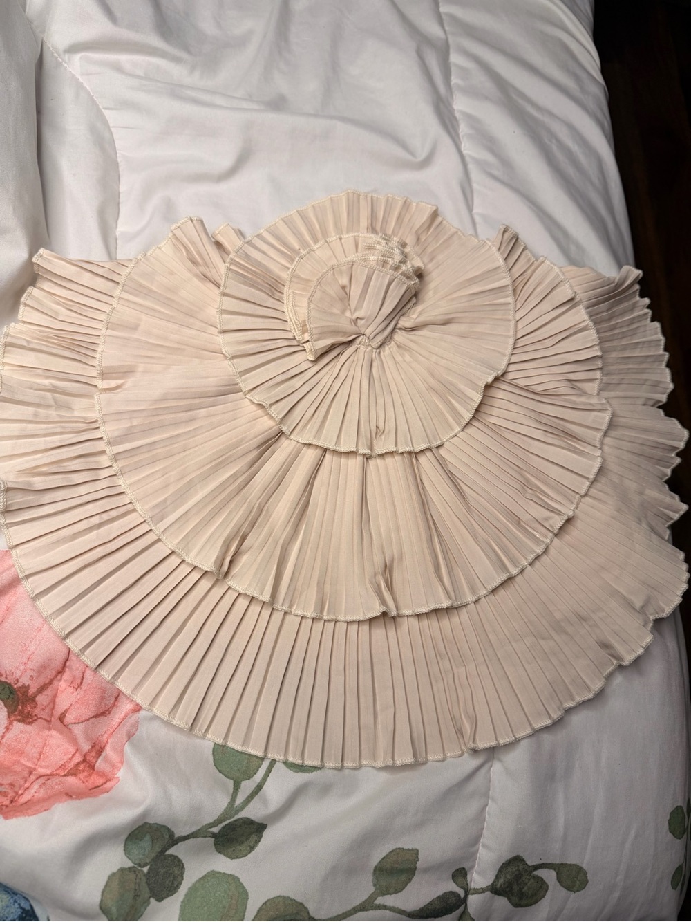 SHEIN Pleated Ruffle Beige Sun Hat